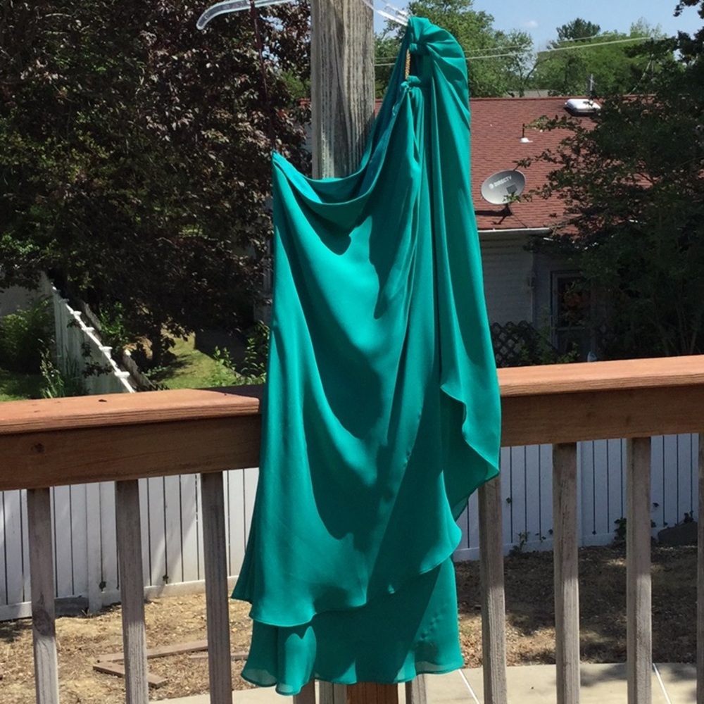 Dress - Picture 2 of 7